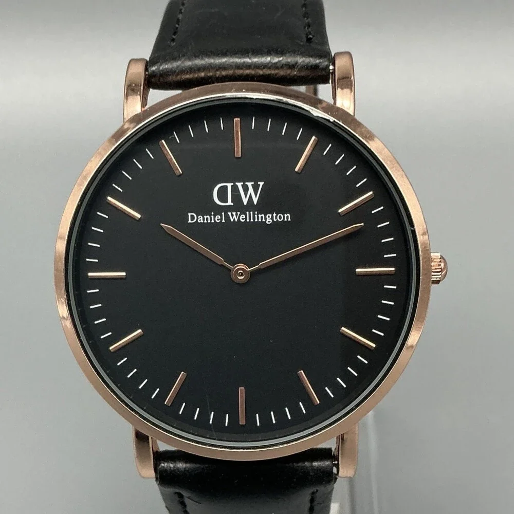 Daniel Wellington Mens Watch 40mm Black Dial Rose Gold Tone Leather New Battery